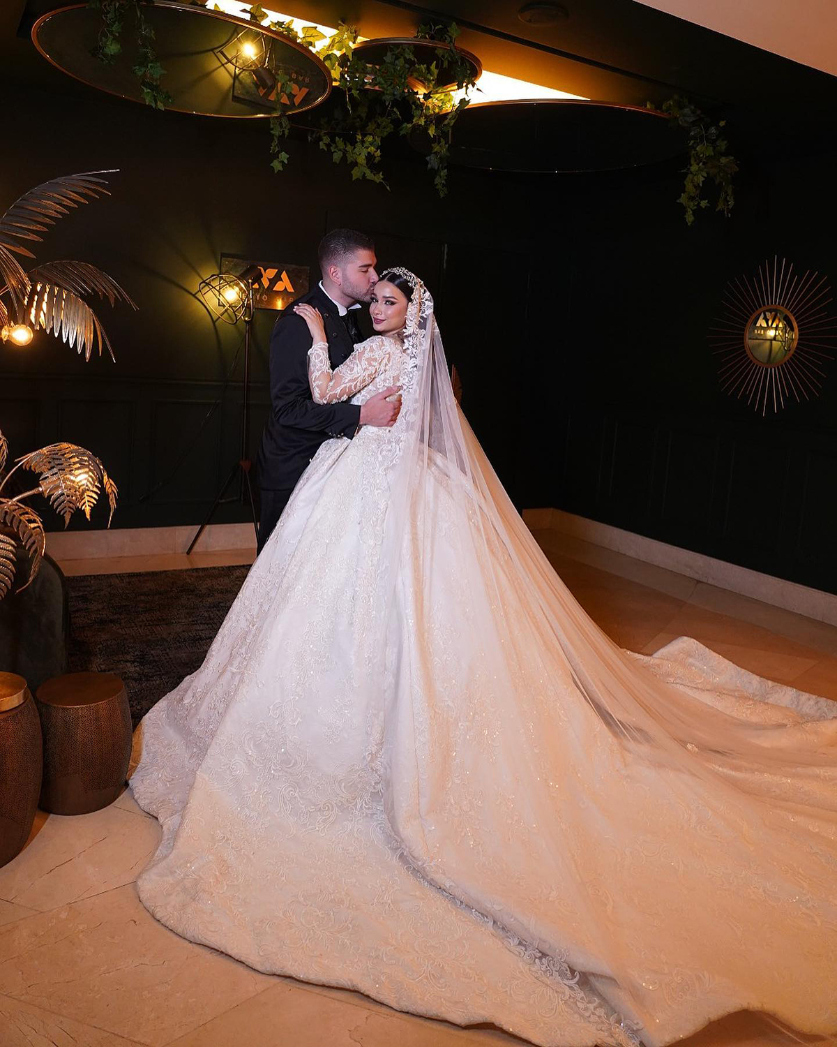 Elegant Sequined Lace Wedding Dresses A Line Cathedral Train Long Sleeves Vintage Sheer Neck Bride Gowns Custom Made Tiered Castle Bridal Dresses