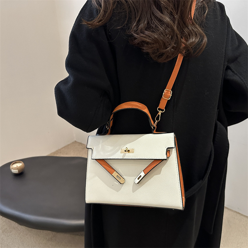 Top brand high-quality new free designer bag new color blocked simple Korean texture fashionable single shoulder slanted handbag trend new free design