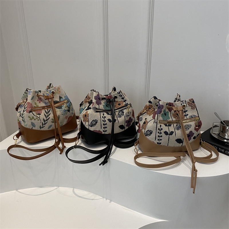 designer Trendy Women's Bags 2025 New Fashion Ethnic Style Bucket Bag Casual Texture Commuter Shoulder Crossbody Bag