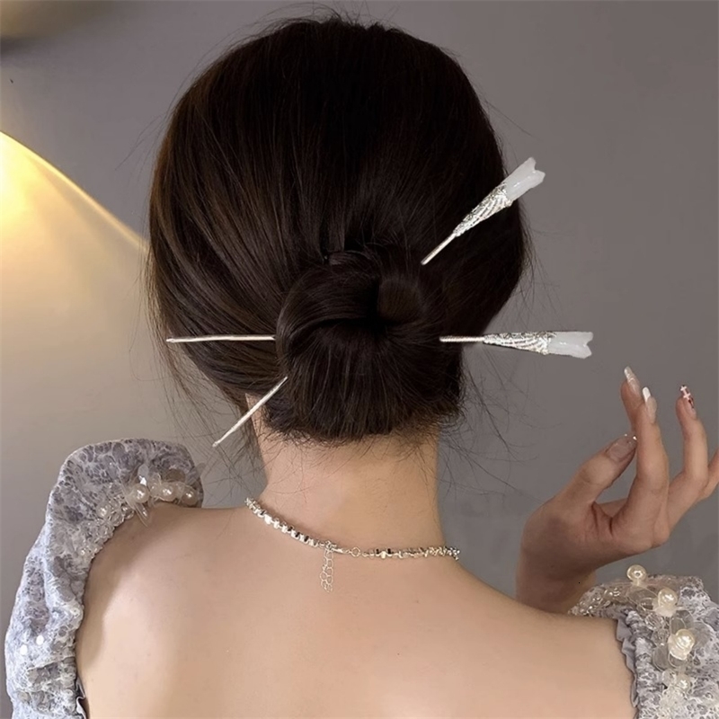 Elegant Chinese Style Hair Accessory Romantic Enameled Flower Tassel Clip Alloy Jewelry Hairpin For Women Fashion y250519