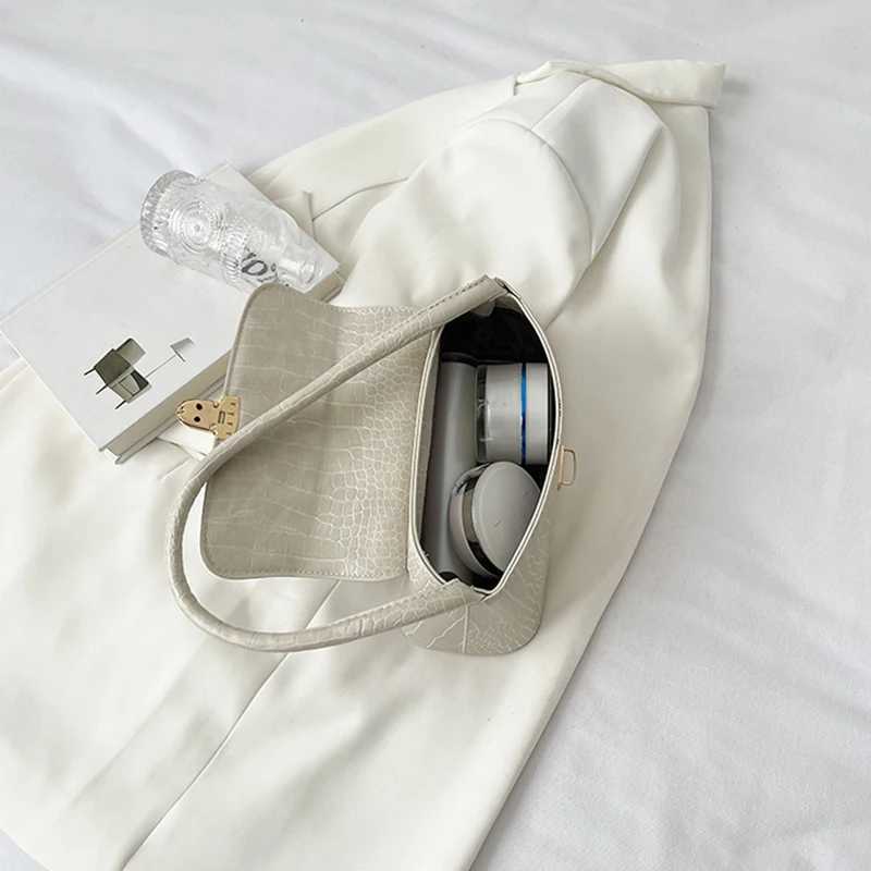 WomenS Reliable And Versatile Single Shoulder Bag With Ste Pattern Underarm Bag Pu Small Square Bag Handbag XJ250605