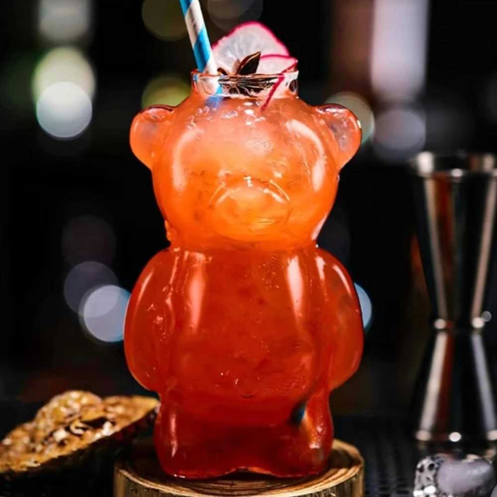 320ML Creative Cute Bear Coffee Mug with Straw Transparent Cup Beer Milk Coffee Water Cups Wholesale Glass Drinkware Mug Set X250605