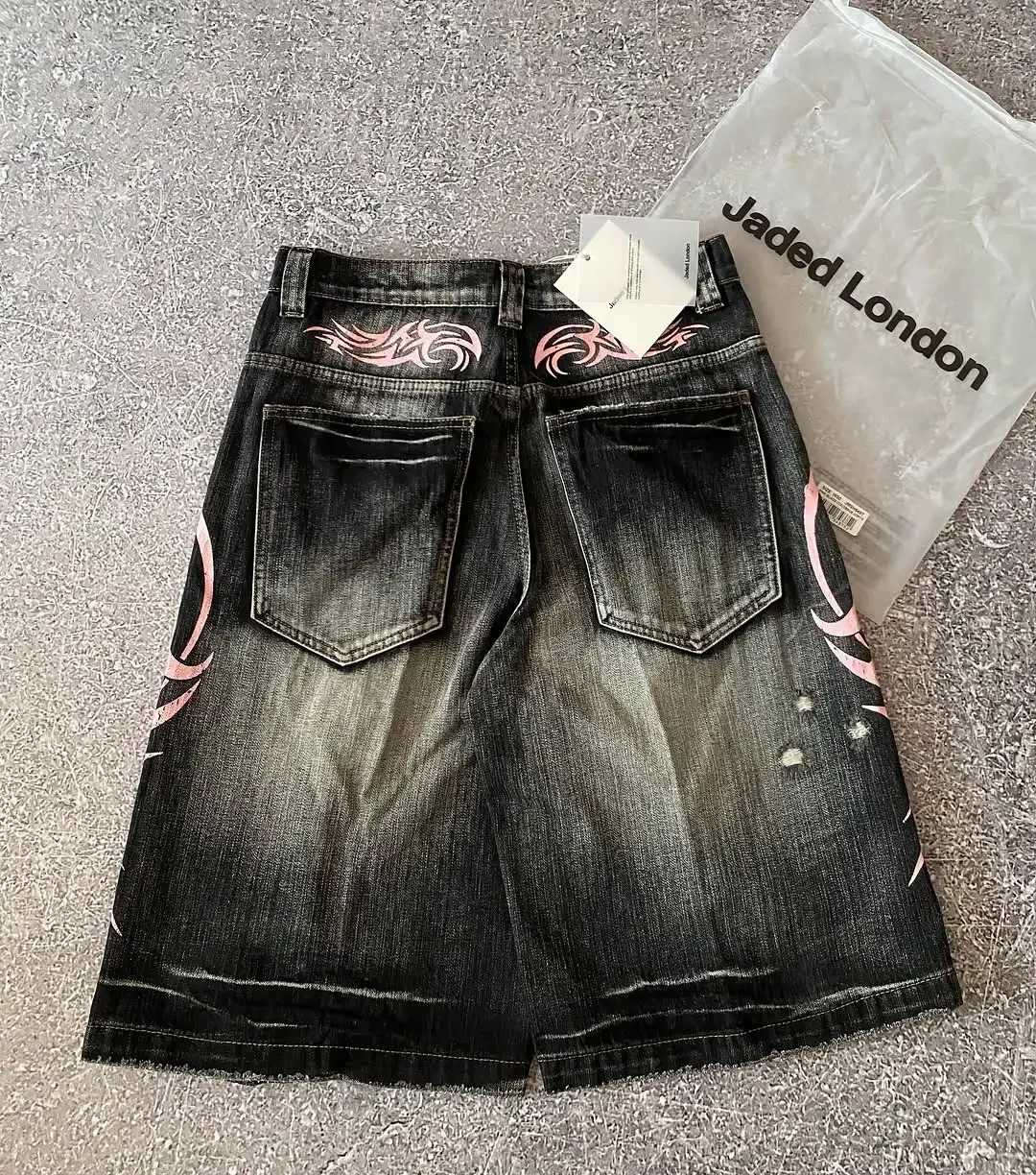 Streetwear Y2K Denim Shorts Tassels Vintage Shorts Man Hip Hop Fashion Harajuku Punk High Waist Wide Leg Pants 250529