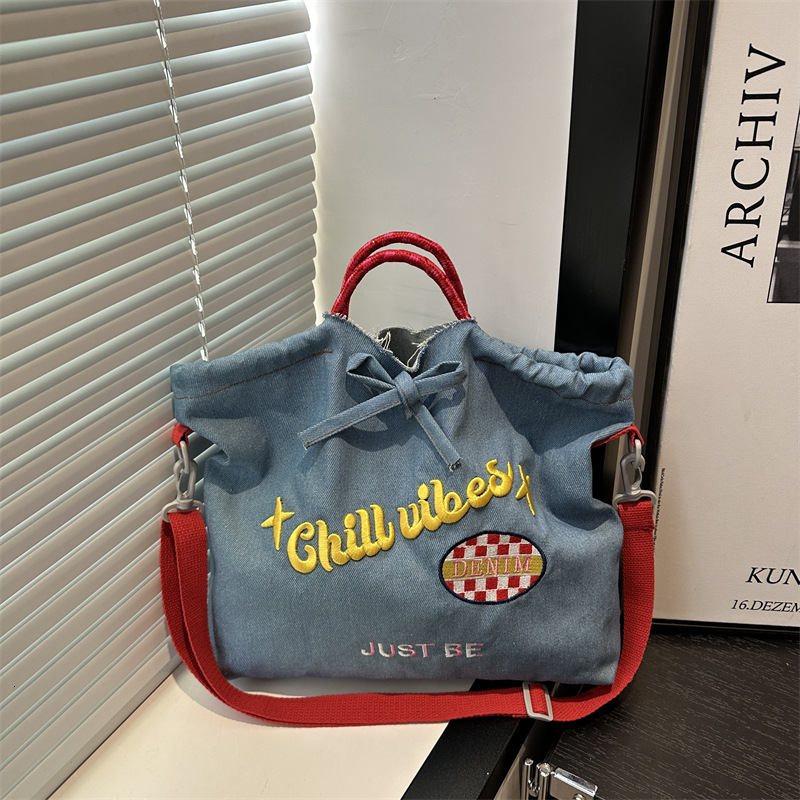 designer 2025 Casual Fashion Fresh Style Single Shoulder Bag for Work Commute Women's Crossbody Bag Unisex Commute Tote Bag