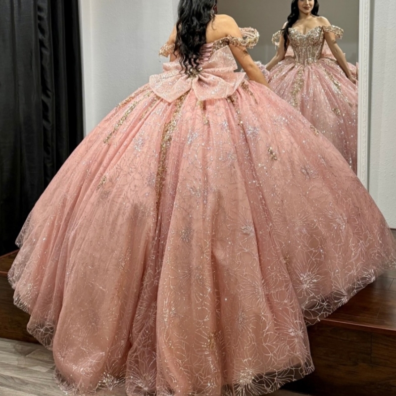Pink Quinceanera Dresses Ball Gown Off Shoulder Sequin Lace Applique Beads Bow Tull Corset Sweet 16 Birthday Party Gown Vestidos 15 Anos