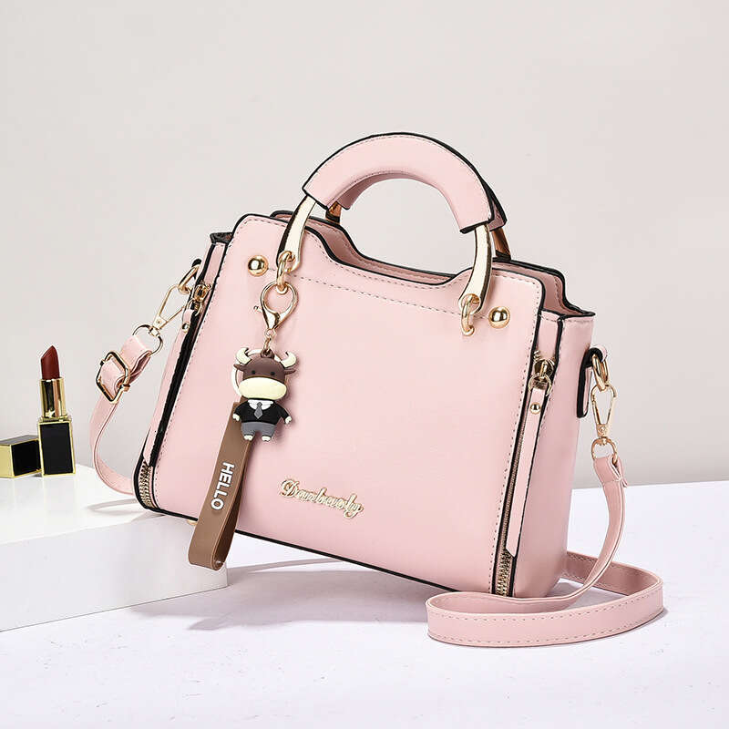 2025 New Korean Style Women's Large Capacity Fashionable Elegant Ladies Handheld Small Square Cartoon Accessories Shoulder Bag