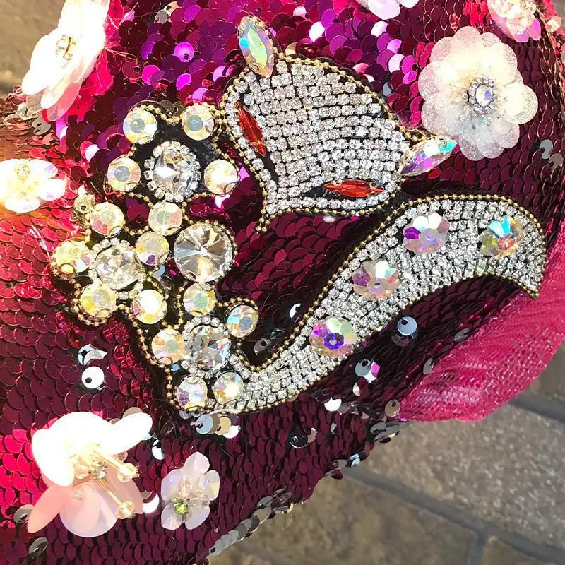 Diamond Sequin Duckbill Hat for Shading Outdoor Sun Hat Reflective Summer Thin Womens Breathable Summer Womens Baseball Cap 250603