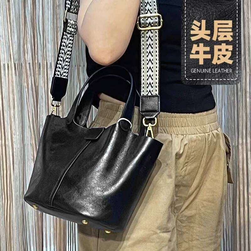2025 New Women's Leather Fashion Single Shoulder Classic Shopping Handheld Bucket Bag For Women