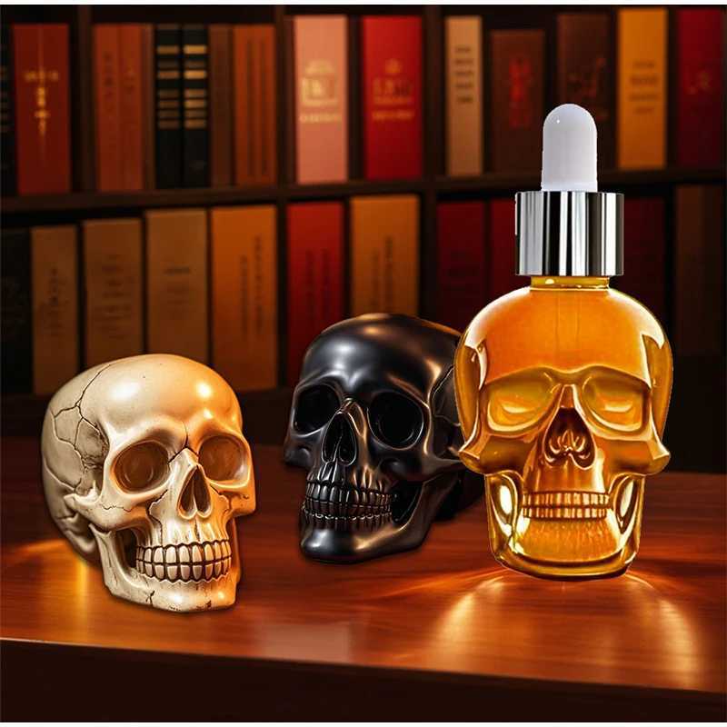 Mens Beard Care Perfume Oil 15ml Gentleman Fragrance Long-lasting Fragrance Brand Skull Perfume Portable Fresh Eau De Parfum W250605