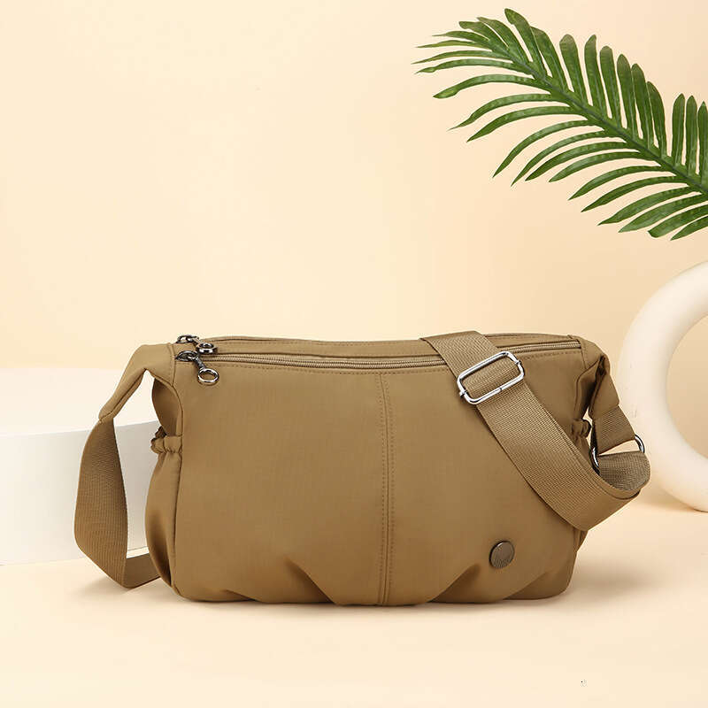 Women's Single Shoulder Student Large Capacity Simple Versatile Ins Style Crossbody 2025 New Couple Bag