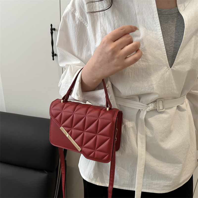 designer Fashion Single Shoulder Bag Niche Design Casual Handbag Small Square Bag for Women 2025 New Trendy Crossbody Bag