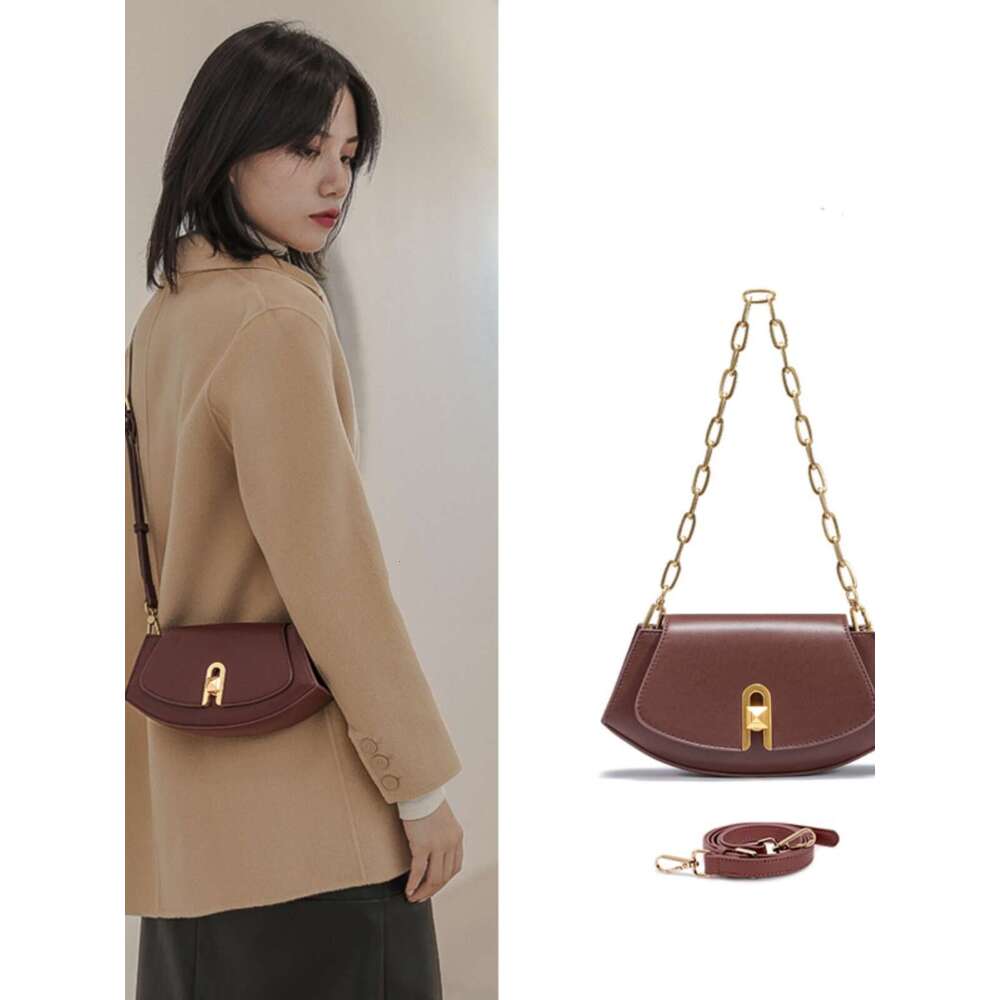 High-end Niche Design Brown Chain Underarm for Women 2025 New Commuter Shoulder Crossbody Saddle Bag