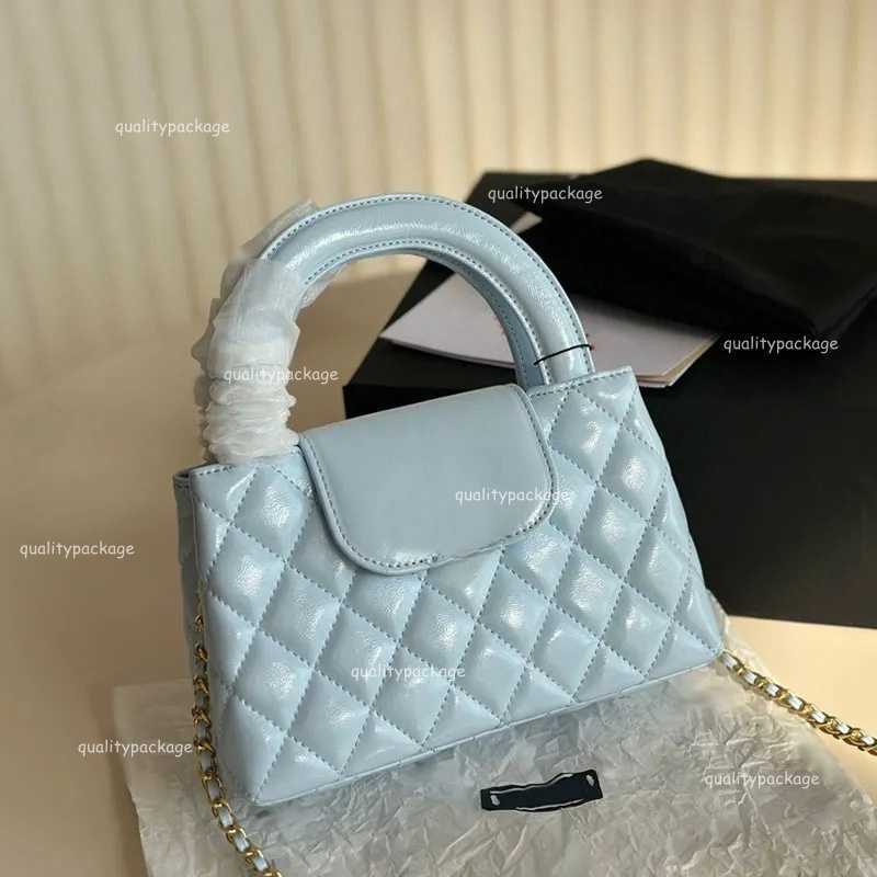 Women Designer Tote Shoulder Bag Glossy Oil Wax Leather Half Round Handle Diamond Lattice Gold Hardware Matelasse Chain Cross Body Handbag Clutch Pouch