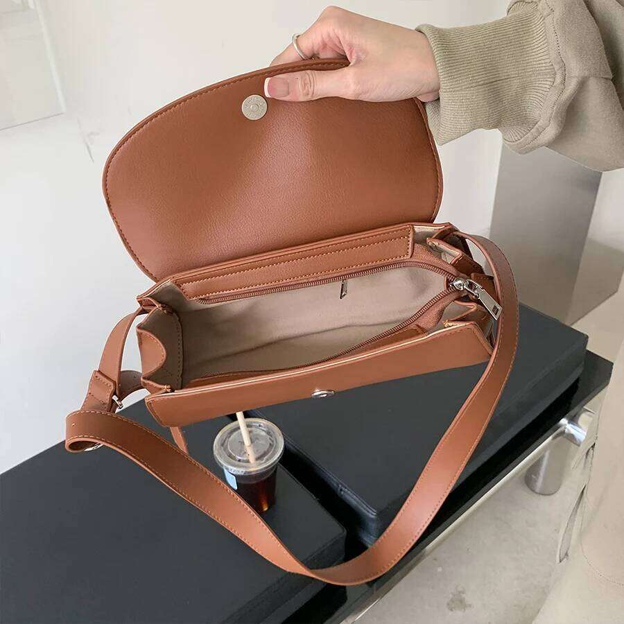 Single shoulder crossbody for women simple casual fashion underarm bag soild color small flap bags pu leather handbags bolsa