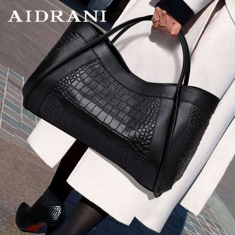 Aidrani New Women's Crocodile Pattern Handbag Simple Elegant High Quality Cowhide Mother And Child Bag 2025/06/05