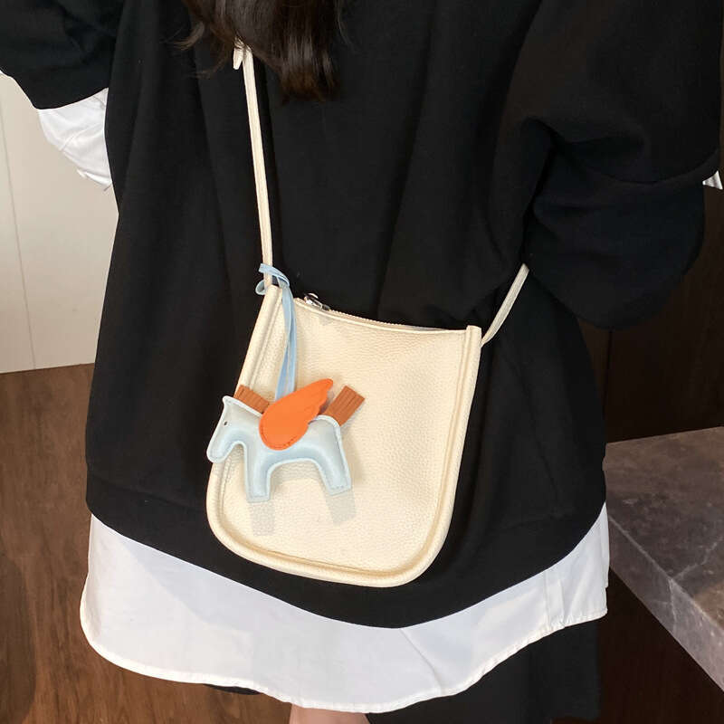 Fashion Casual Small Square for Women 2025 New Korean Style Solid Color Shoulder Trendy Personality Simple Crossbody Bag
