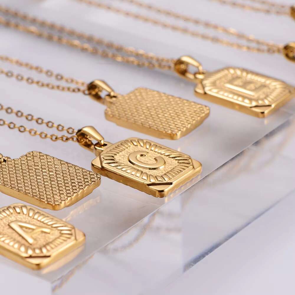 Wholesales 18K Gold Plated 316L Stainless Steel Alphabet A-Z Rectangular Letter 26 Letters Pendant Necklace