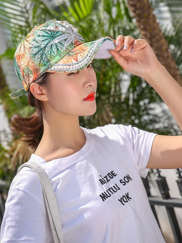 Fashion Spring Summer All-match Women ed Cap Korea Rhinestone Letters Sun Helmet Diamonds Beads Outdoor Baseball Hats 250603