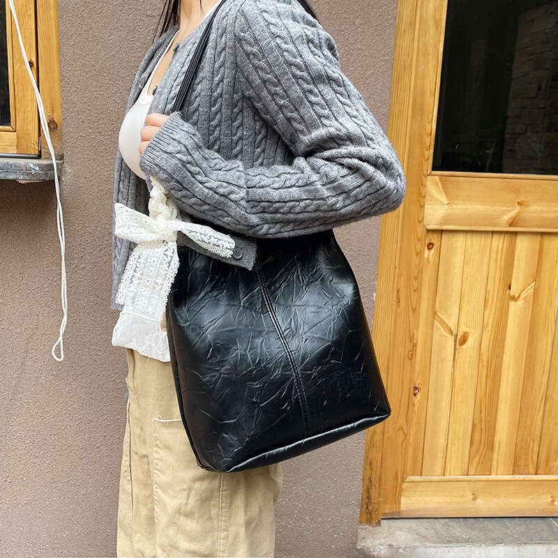 Casual Simple Bowknot Versatile Personality Small Square for Women New High-Quality Texture Commuter Elegant Shoulder Bag