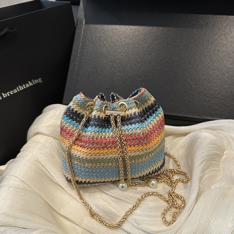 designer Summer New Casual Simple Fashion Personality Bucket Bag 2025 Stylish Niche Women's Textured Shoulder Crossbody Bag