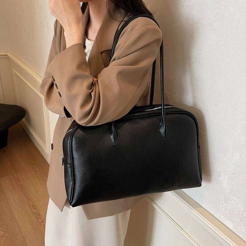 Women's Bags Designer Fashion Ladies Handbags Large Capacity Commuter Underarm Versatile Bowling Shoulder New High Quality Elegant Women's B