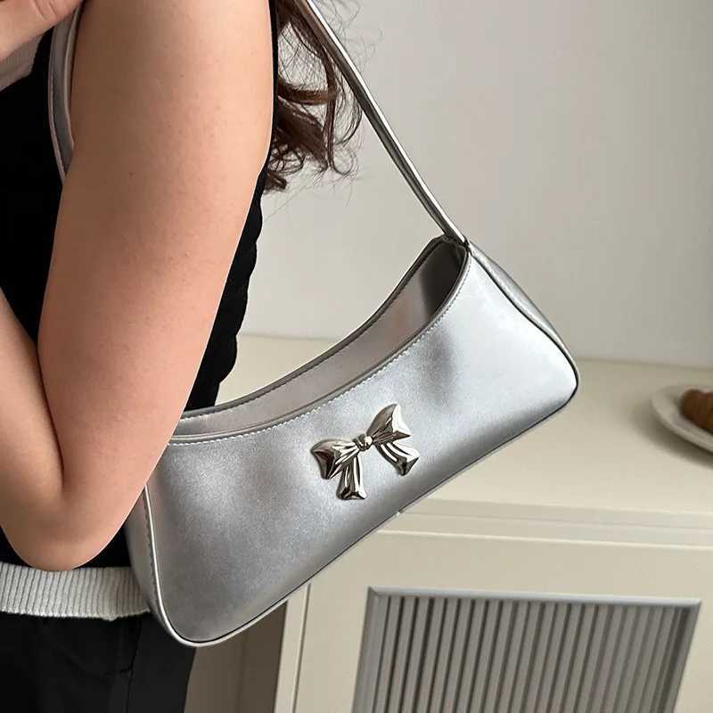 New French Fi Design Handbag Bowknot Trendy Shoulder Bag Simple Underarm Bag Square Bag for Women Leather Baguette Bag XJ250605