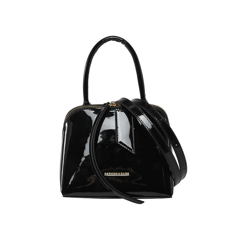 2025 Summer New Fashionable and Elegant Handbag for Women Korean Style Simple Texture Commuter Shoulder Crossbody Bag