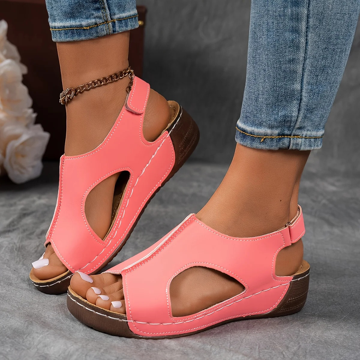 Womens Sandals with Hook and Loop Closure Mid Heel Platform Casual All Season Shoes Sandals 250605