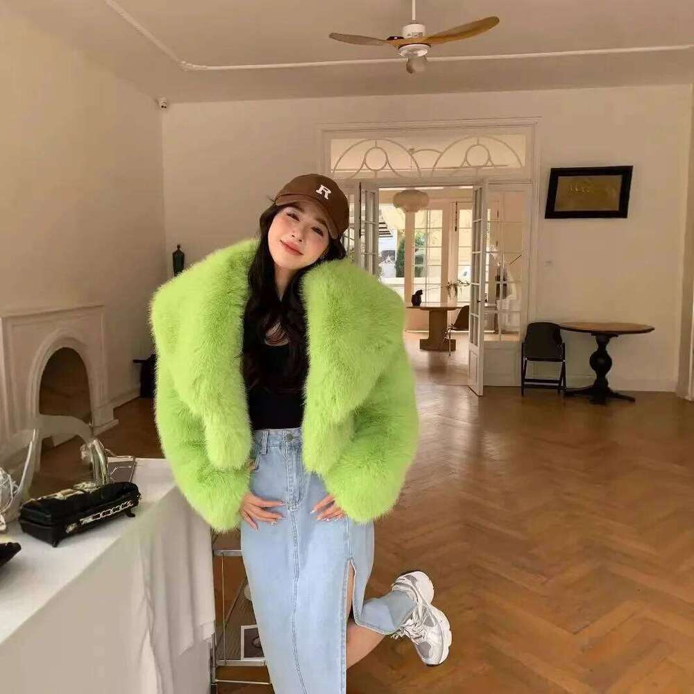 Fluorescent Green Environmentally Friendly Fox Short Korean Fluffy Fur Warm Jacket for Women