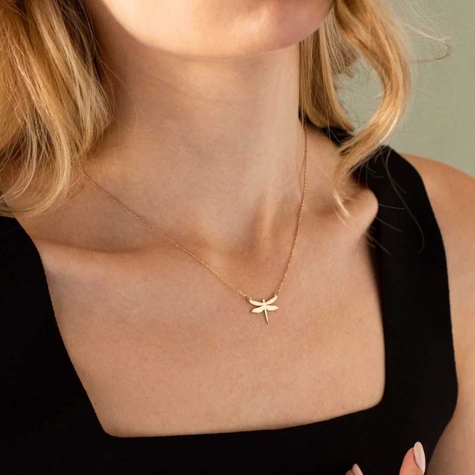 Stainless Steel Necklaces Dragonfly Pendants Chain Choker Jewelry Fashion Necklace For Women Jewelry Wedding Party Friends XJ250604