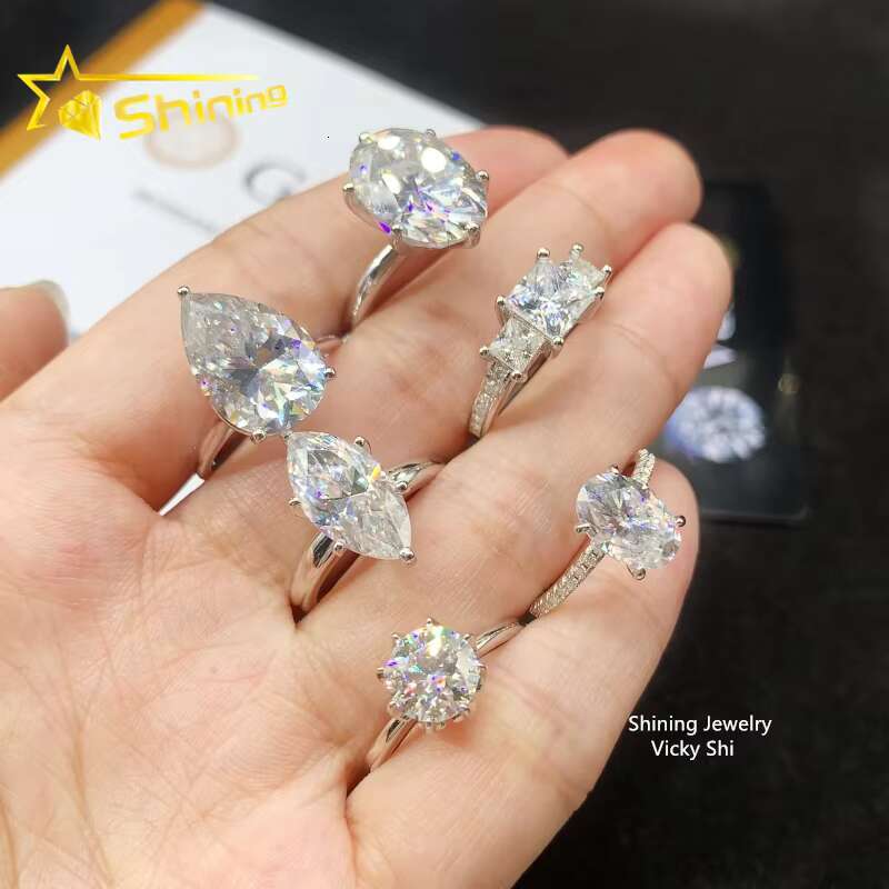 Fashion Jewelry New Style Moissanite Rings 925 Sterling Silver Woman Fancy Cut Iced Out Moissanite Engagement Wedding Rings
