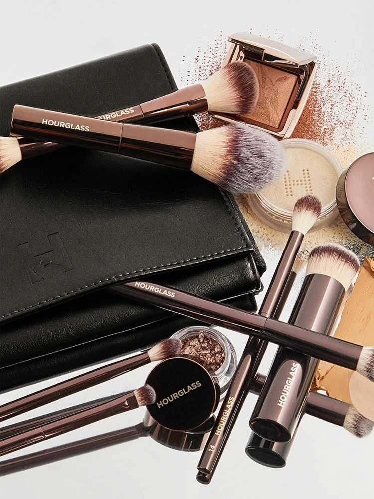 HOURGLASS Vegan brush travel brush set includes 7 brushes for the eye and face with a bag gift box packaging W250605