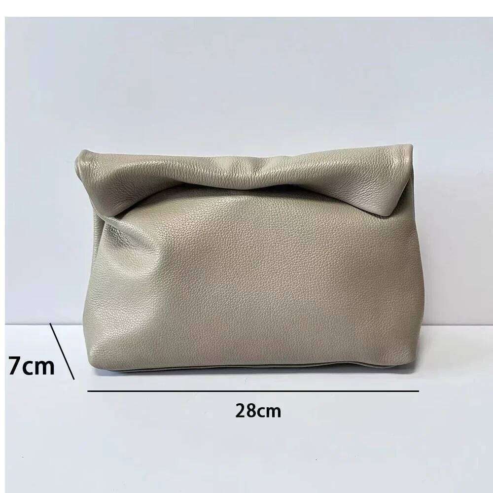 Motingsome Daily Clutch Thick Cowhide Leather Woman Handbag Calfskin Folding Purses Soft Hand Pouch Bag 2023