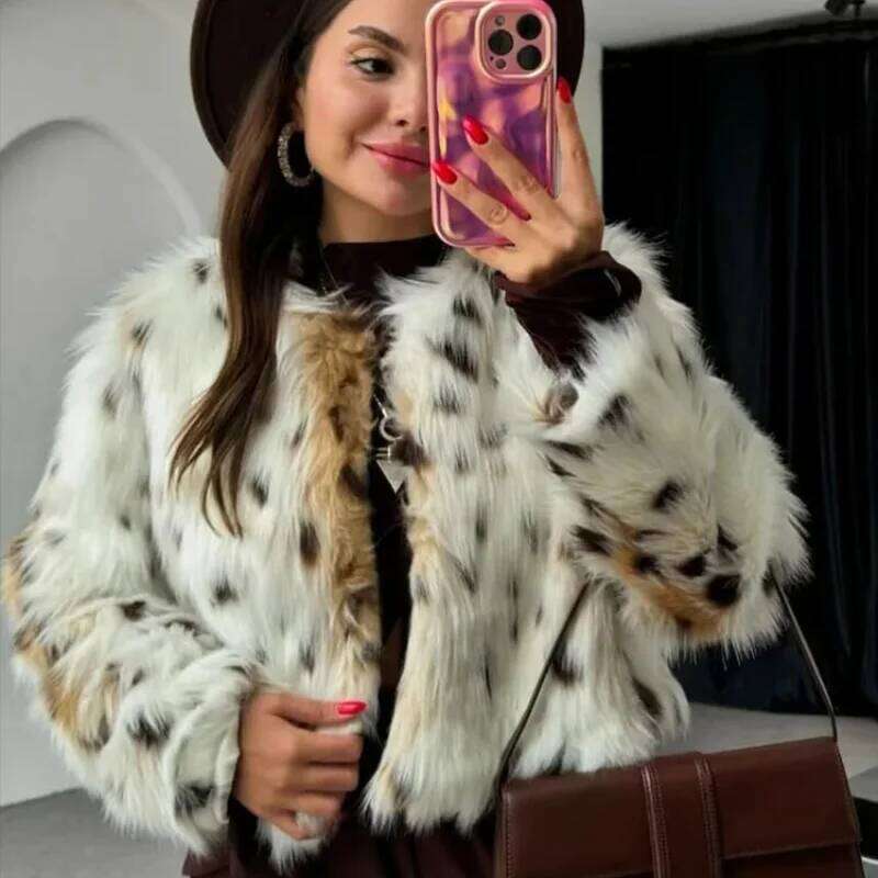 fashion warm fulffy fur coat long sleeves 2025 early spring short jacket vintage loose repal outwear singel breasted clothes