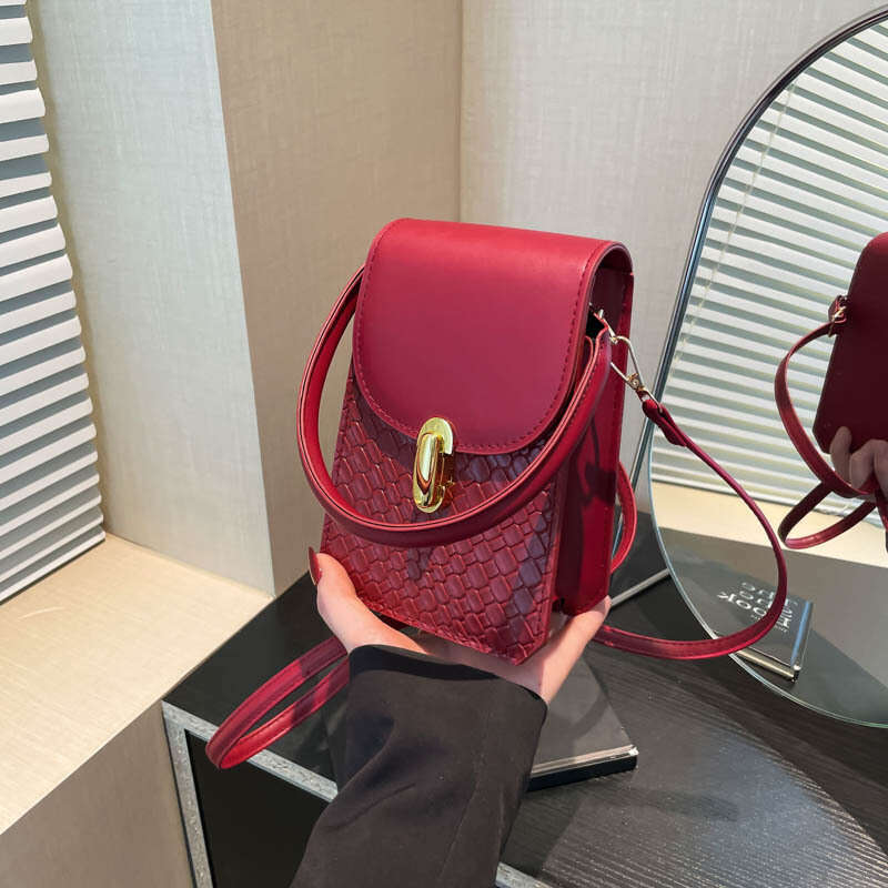 Handheld Fashion Small Square 2025 Spring Summer New Simple Casual Single Shoulder Trendy Crossbody Bag for Women