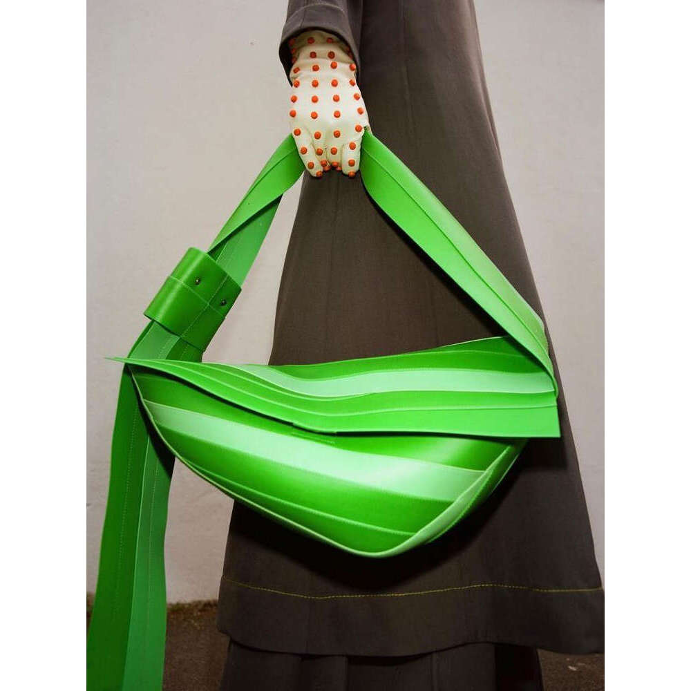 Color Block Niche Underarm New Fashion Large Capacity High Quality Texture Irregular Striped Handbag Shoulder Bag