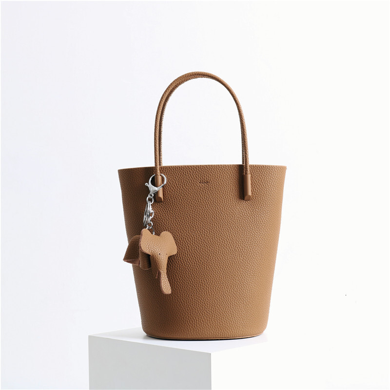 Real leather cowhide women's handbag new fashionable multifunctional niche designer crossbody bag women's shoulder bag