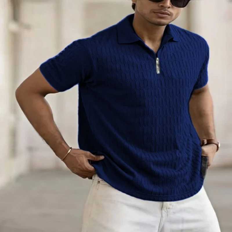 New Summer Mens Casual Lapel Fashionable Sporty Polo Shirt with Zipper Breathability and High-Quality Solid Color for Teenagers XJ250605