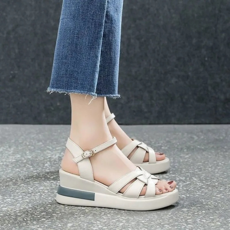 Summer Womens Sandals Casual Retro Hollow Button Opentoe Fashion Comfortable Slope Heel Sandal 250605