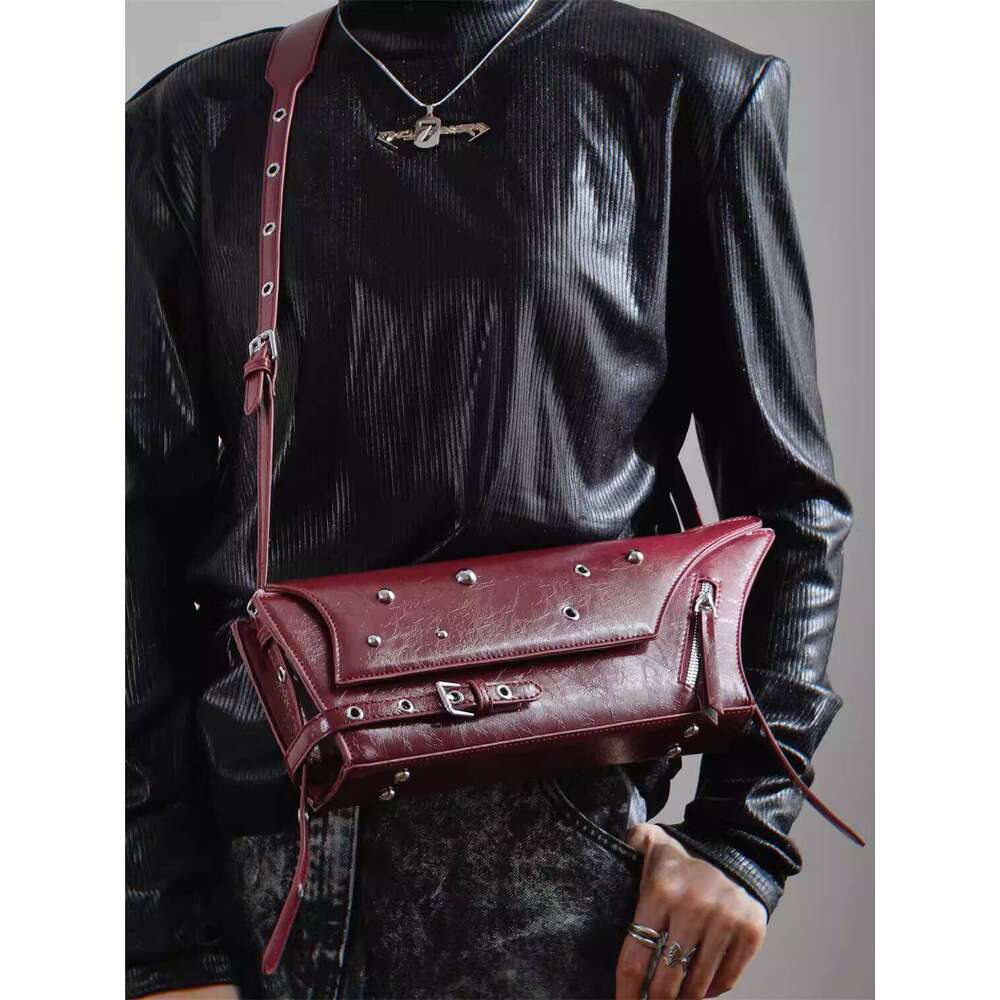 Dark Starry Sky Niche Design Hot Girl Heavy Rivet Functional Underarm Shoulder Crossbody Bag Trend