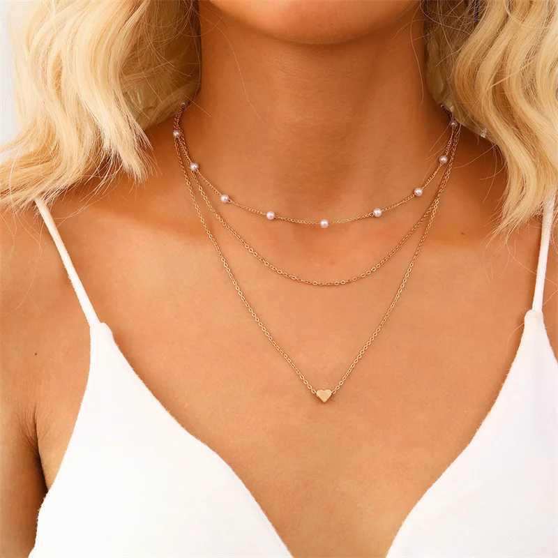 Multilayer Pearl Cross Love Heart Pendant Necklaces for Women Gold Color Fashion Collarbone Neck Chain 2024 Trend Jewelry Gift XJ250604