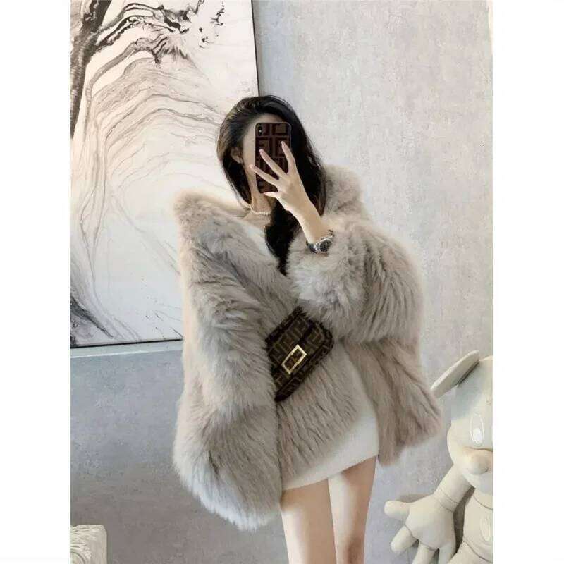 2025 Autumn/Winter New Style Korean Faux INS Web Red Street Hooded Fox Fur Medium-Length Jacket For Women From China