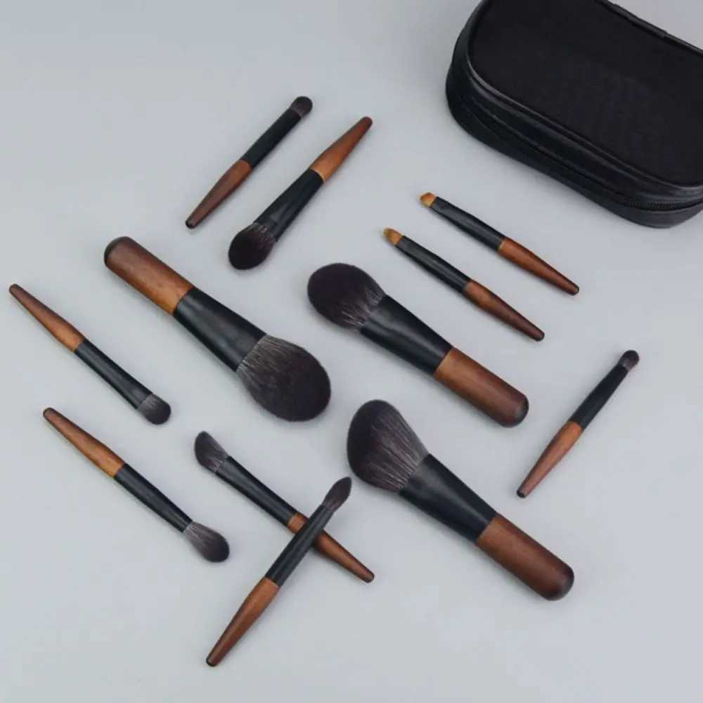 12Pcs Lip liner Mini Makeup Brush Set Wood Furry Eyeshadow Make Up Kit Cosmetic Tool with Storage Box Concealer Brush Set for WomenW250605