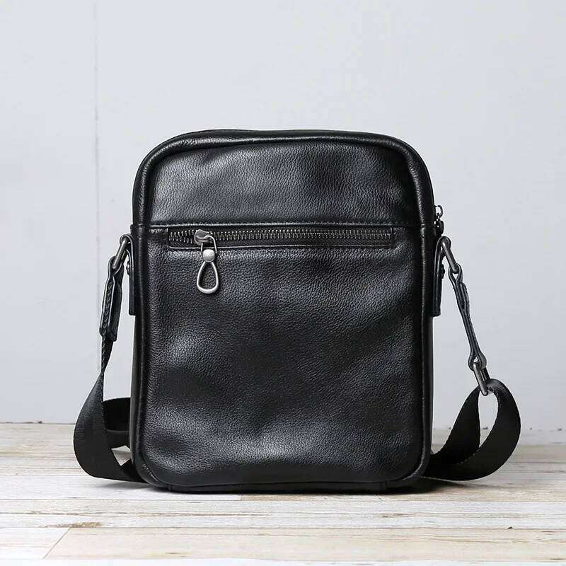 Casual Top Layer Cowhide Crossbody Men's Versatile Backpack Single Shoulder Soft Leather Simple Small Bag