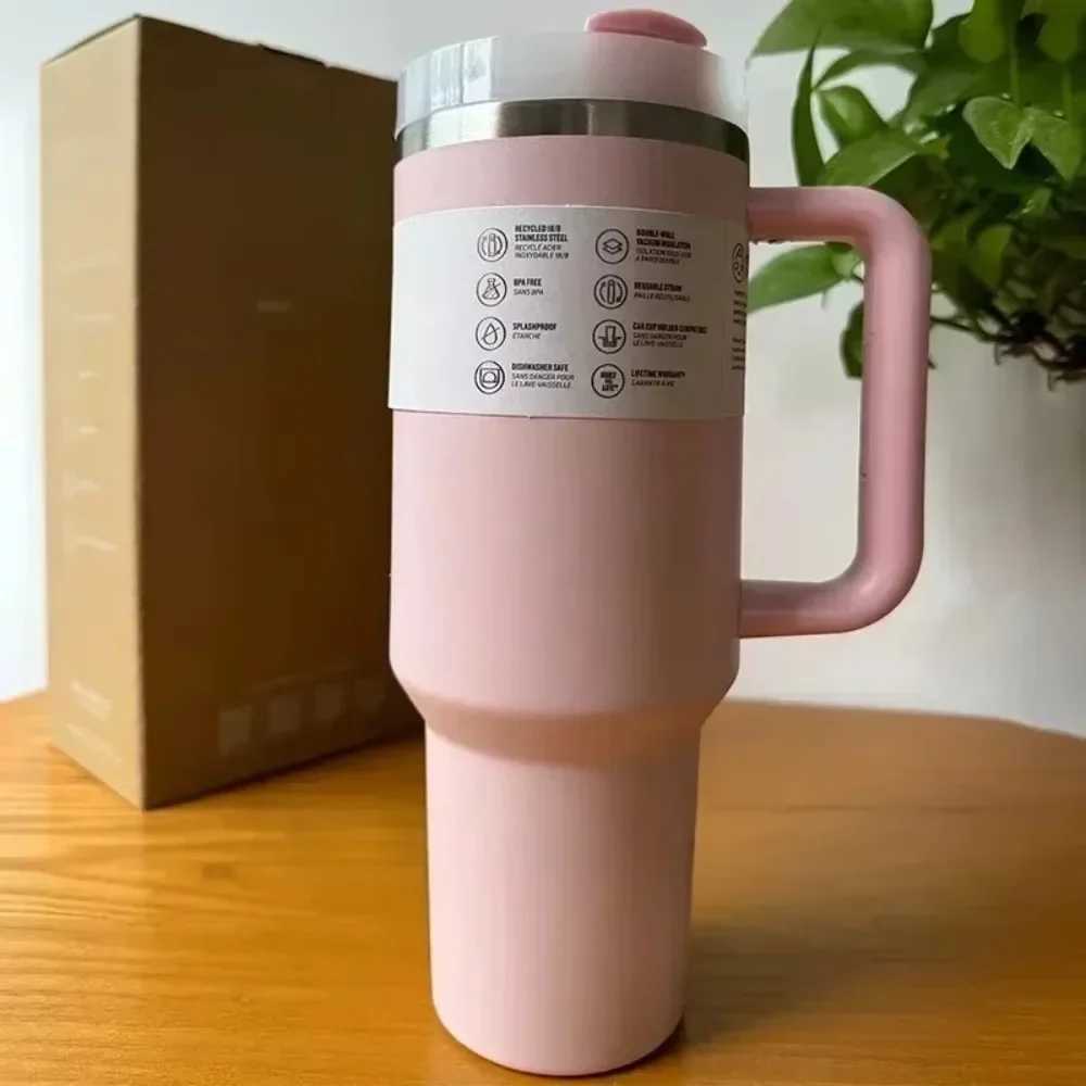 2025 New Handle Straw Lid Stainless Steel 30oz/40oz Vacuum Insulated Car Mug Double Wall Thermal Iced Travel Cup coffee mug X250605