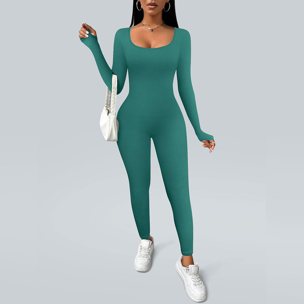 Compliant with ergonomics. Seamless sports outdoor fitness fit tight fitting long sleeved women's yoga jumpsuit