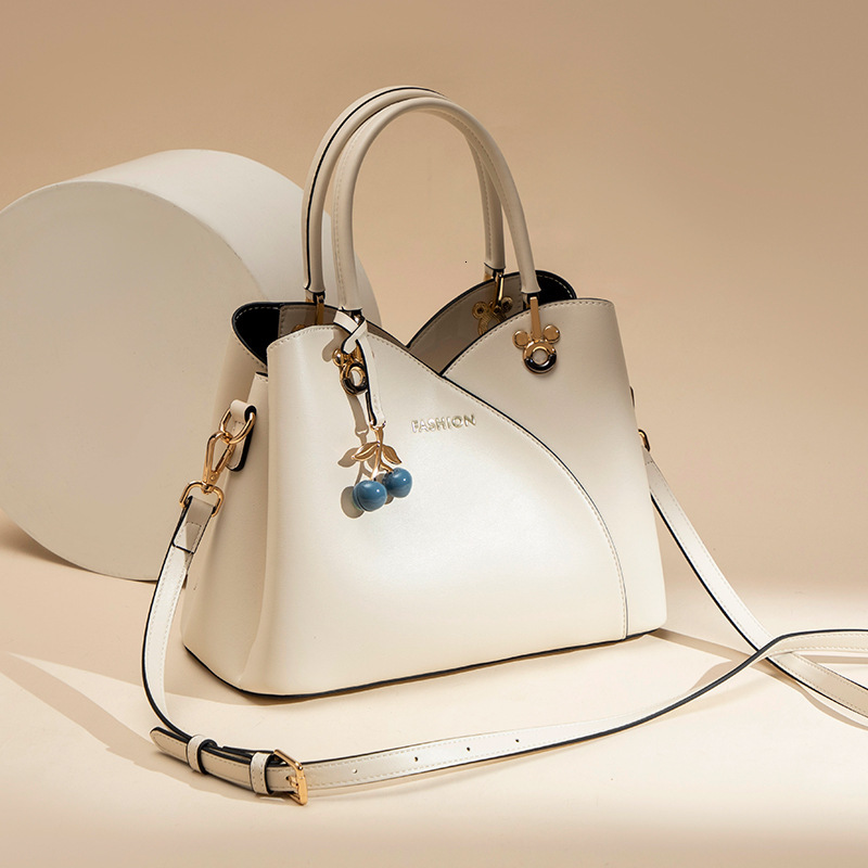 Top brand high-quality new free designer bag women's leather handbag fashionable large capacity high-quality women's bag new free designer b