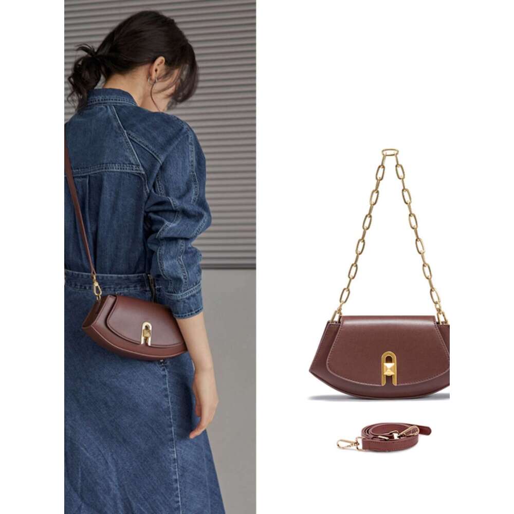 High-end Niche Design Brown Chain Underarm for Women 2025 New Commuter Shoulder Crossbody Saddle Bag