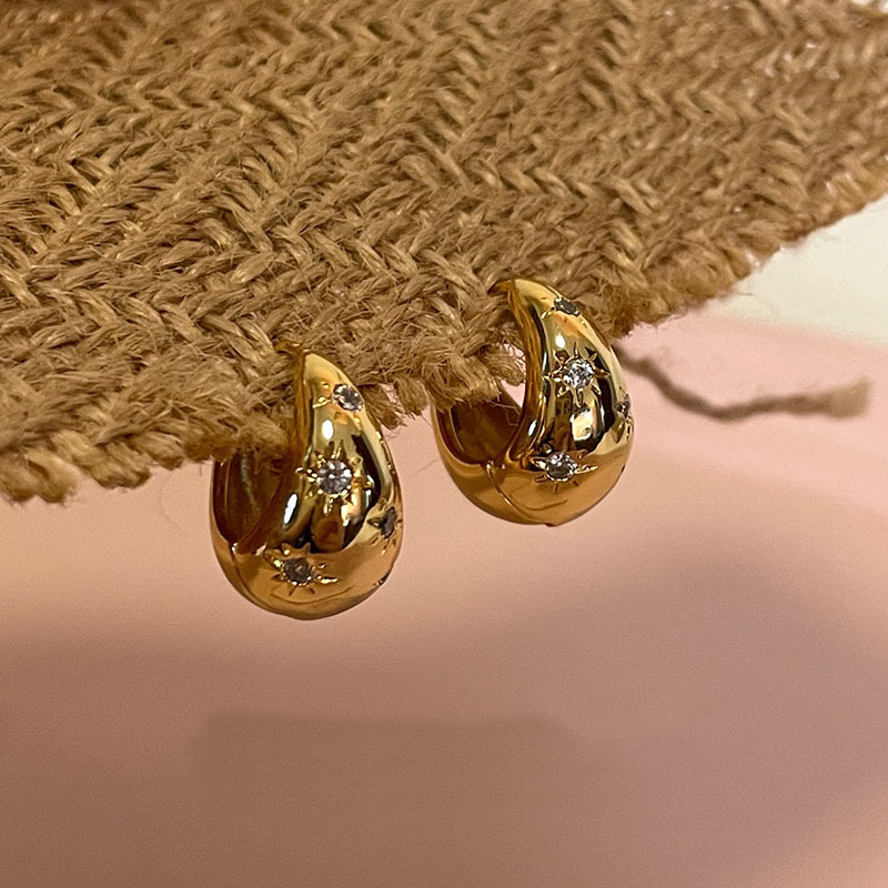 New Arrival French Inspired Retro Metal Earrings with Zirconia Circles and Drops for Women