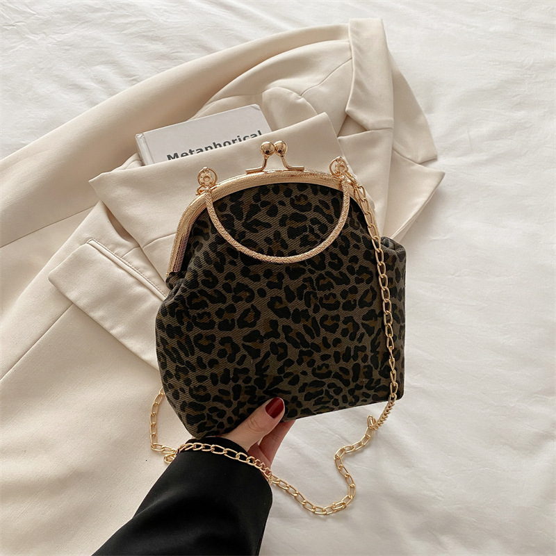 designer 2025 Spring New Fashion Trend Casual Small Square Bag Textured Simple Stylish Women's Niche Shoulder Crossbody Bag